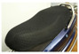 Imagen de CUBRE ASIENTO UNIVERSAL PARA MOTO TEJIDO COLOR NEGRO