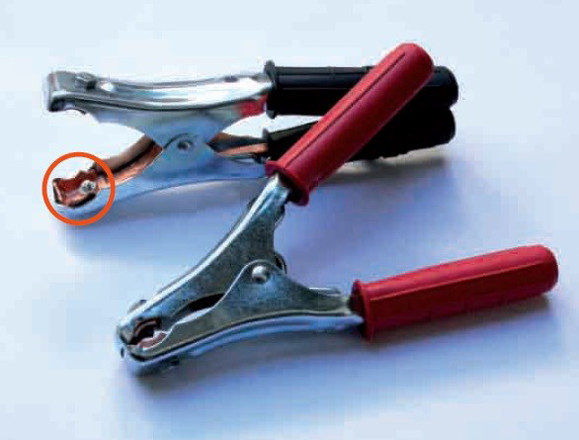 Imagen de PINZA DE BATERIA 500 AMP CON COBRE (ROJA)