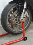 Imagen de SOPORTE DE RUEDA DELANTERA PARA MOTO