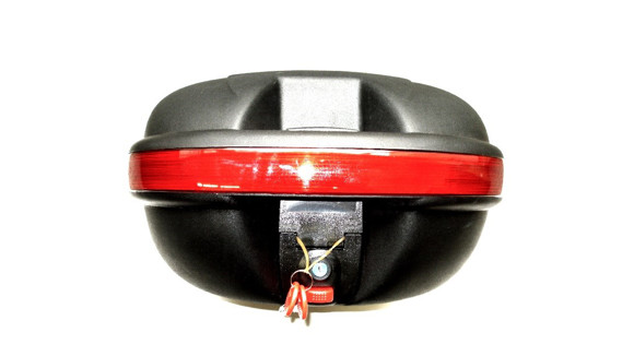 Imagen de VALIJA BAUL TRASERA PARA MOTO 45X39X28 COLOR NEGRO C/LLAVE