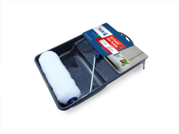 Imagen de KIT 2 PIEZAS PARA PINTAR (BANDEJA Y RODILLO C/MANGO)