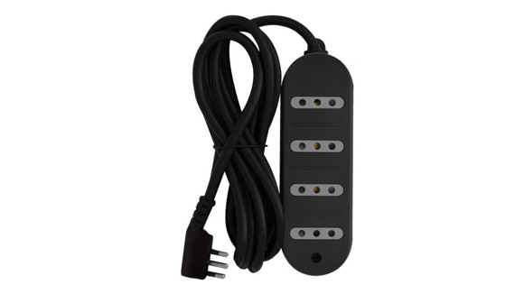 Imagen de ALARGUE NEGRO 2,5 MTS 4 TOMAS DE 3 EN LINEA 10AMP