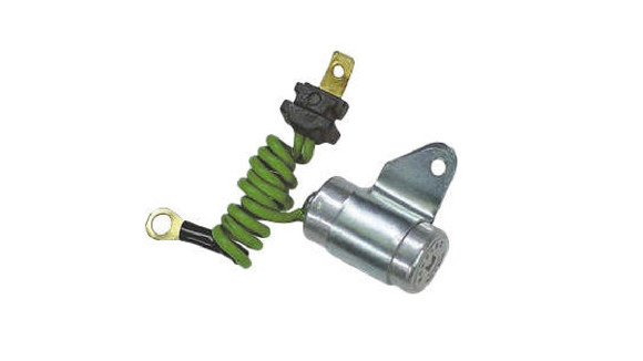 Imagen de CONDENSADOR CHEVETTE/MARAJO 1.4/1.6 82. . . ECH100